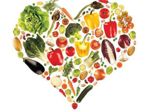 Овощи и фрукты в виде сердца