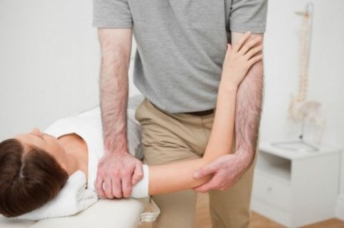 Снятие мышечного спазма плеча