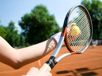 Игра в теннис